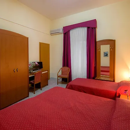 Ξενοδοχείο Miramare Rodi Garganico