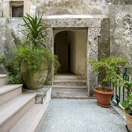 Miramare Ξενοδοχείο 3*