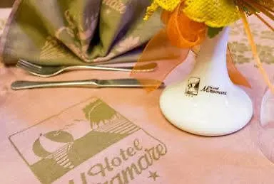 Ξενοδοχείο Miramare 3*