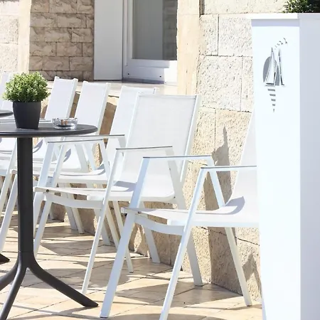 Ξενοδοχείο Miramare