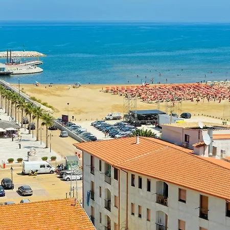 Ξενοδοχείο Miramare Rodi Garganico