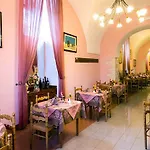 Miramare Hotel 3*