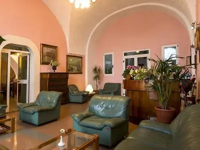 מלון Miramare 3*