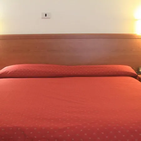 Miramare Hotel 3*